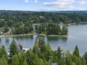 1534 Madrona Point Drive, Bremerton WA 98312
