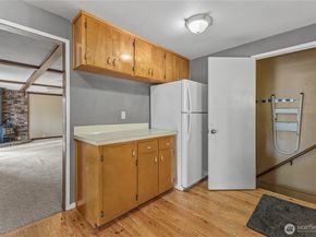1534 Madrona Point Drive, Bremerton WA 98312