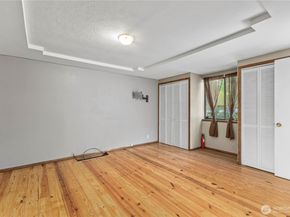 1534 Madrona Point Drive, Bremerton WA 98312