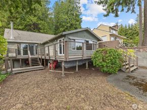 1534 Madrona Point Drive, Bremerton WA 98312