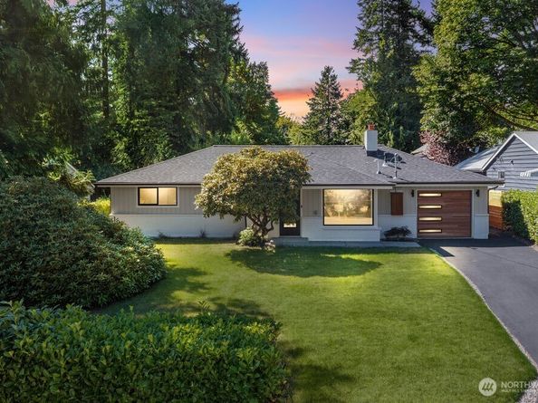 18733 50th Avenue NE, Lake Forest Park WA 98155