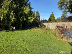 19415 143rd Place SE, Renton WA 98058
