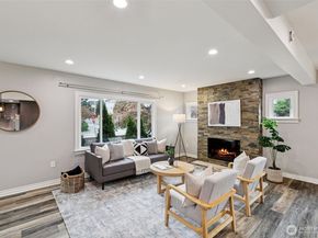 8258 Interlake Avenue N, Seattle WA 98103