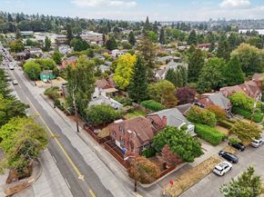 8258 Interlake Avenue N, Seattle WA 98103
