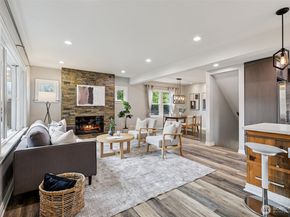 8258 Interlake Avenue N, Seattle WA 98103