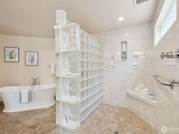 17451 SE 192nd Drive, Renton WA 98058
