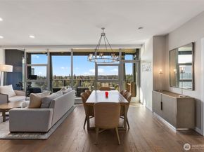 188 Bellevue Way NE 1806, Bellevue WA 98004