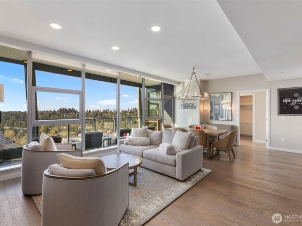188 Bellevue Way NE 1806, Bellevue WA 98004