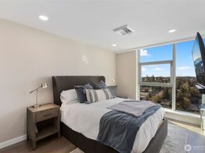 188 Bellevue Way NE 1806, Bellevue WA 98004