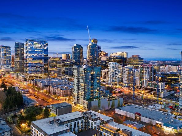 188 Bellevue Way NE 1806, Bellevue WA 98004