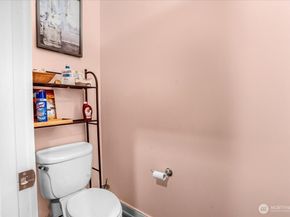 2920 Eastlake Avenue E 403, Seattle WA 98102