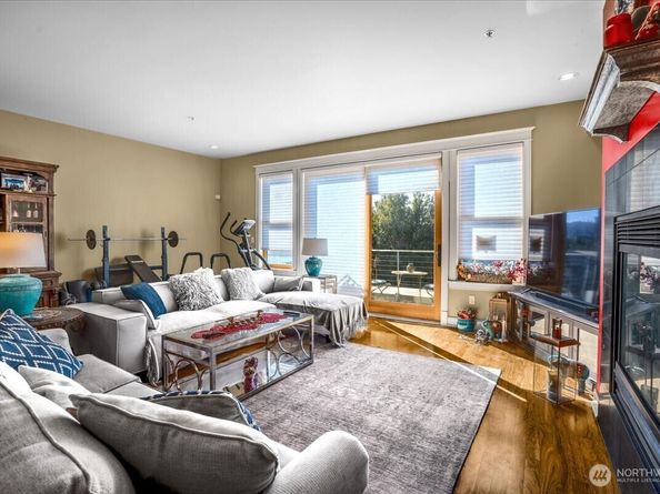 2920 Eastlake Avenue E 403, Seattle WA 98102