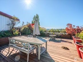 2920 Eastlake Avenue E 403, Seattle WA 98102