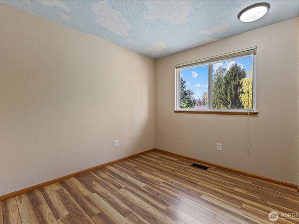 18411 22nd Drive SE, Bothell WA 98012