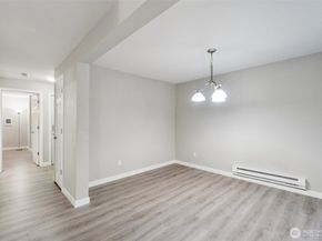 14717 NE 44th Pl R7, Bellevue WA 98007