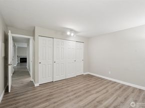 14717 NE 44th Pl R7, Bellevue WA 98007