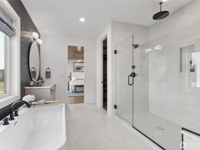 13721 SE 85th Street, Newcastle WA 98059