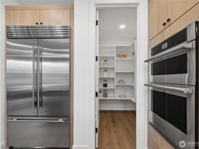 13721 SE 85th Street, Newcastle WA 98059