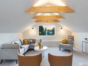 2511 2nd Avenue W, Seattle WA 98119