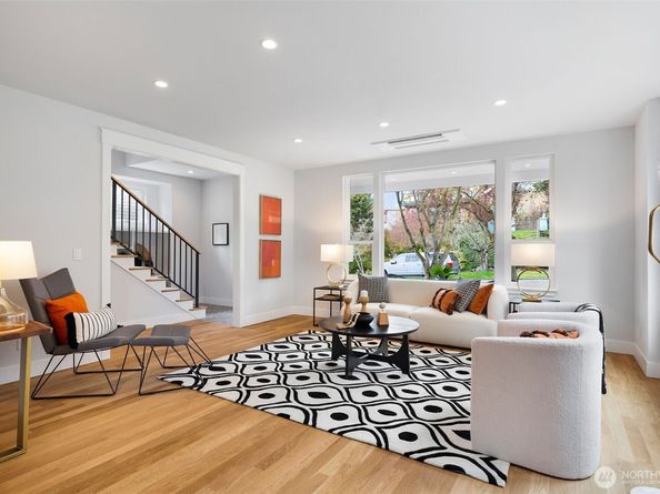 2511 2nd Avenue W, Seattle WA 98119