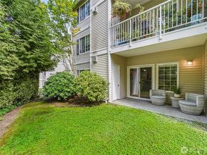 12109 NE 171st Place B103, Bothell WA 98011