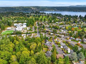 17605 NE 15th Place, Bellevue WA 98008