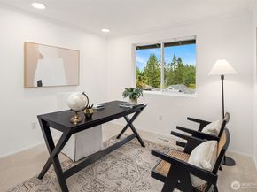 17605 NE 15th Place, Bellevue WA 98008
