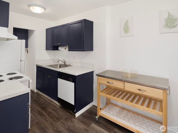 1400 Hubbell Place 301, Seattle WA 98101