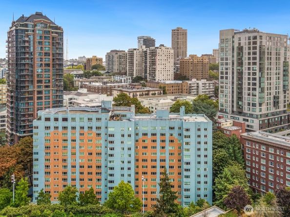 1400 Hubbell Place 301, Seattle WA 98101