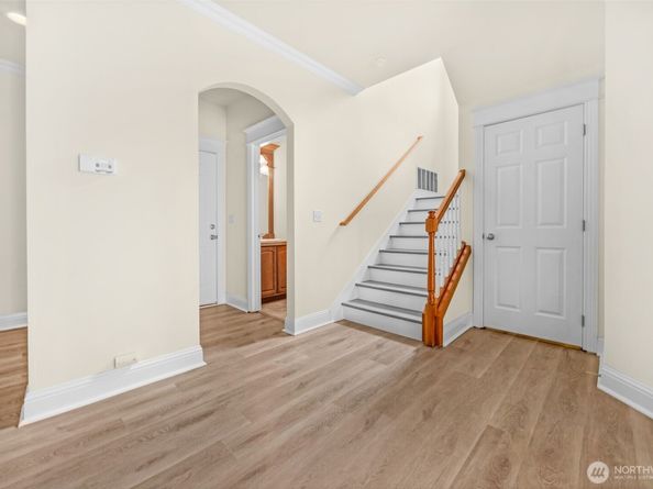 13630 NE 203rd Street, Woodinville WA 98072