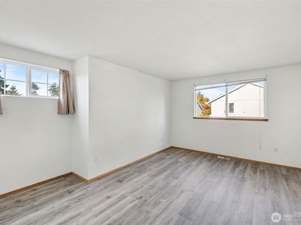 12606 SE 265th Place, Kent WA 98030