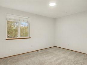 12606 SE 265th Place, Kent WA 98030