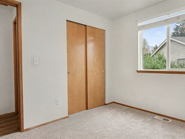 12606 SE 265th Place, Kent WA 98030