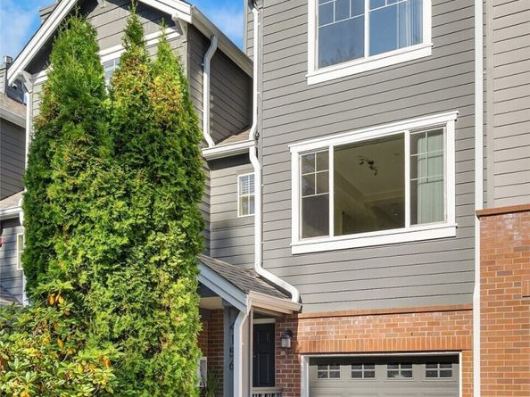 4156 248th Court SE 67, Sammamish WA 98029