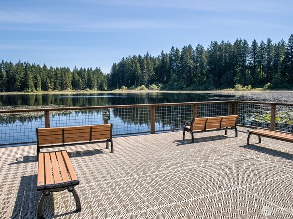 4156 248th Court SE 67, Sammamish WA 98029