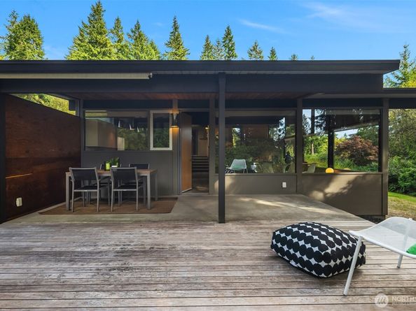 14827 SE 55th Street, Bellevue WA 98006