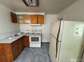11854 3rd Avenue S, Seattle WA 98168