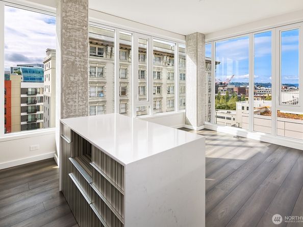 450 S Main Street 611, Seattle WA 98104