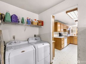 13006 160th Avenue SE, Renton WA 98059