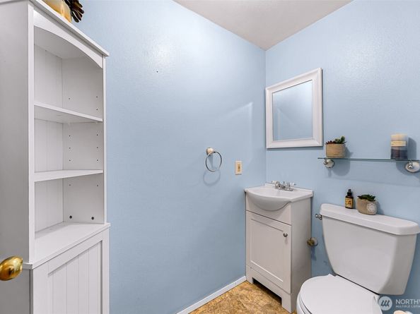 13006 160th Avenue SE, Renton WA 98059