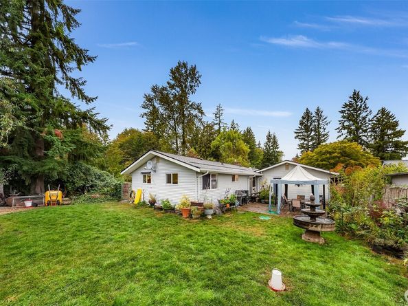 13006 160th Avenue SE, Renton WA 98059