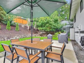 15638 SE 175th Street, Renton WA 98058
