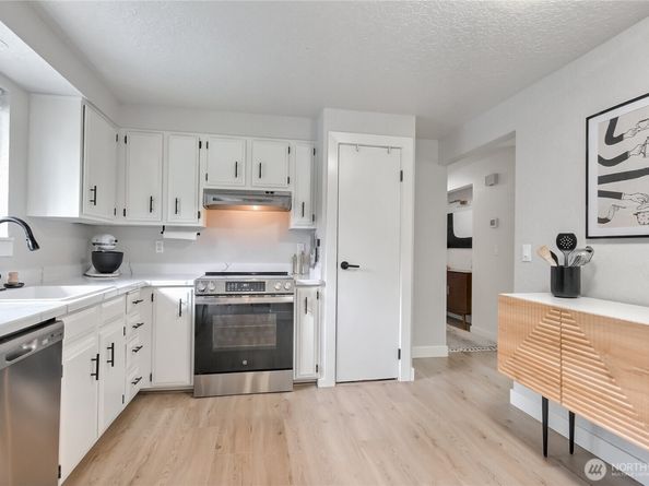 15638 SE 175th Street, Renton WA 98058