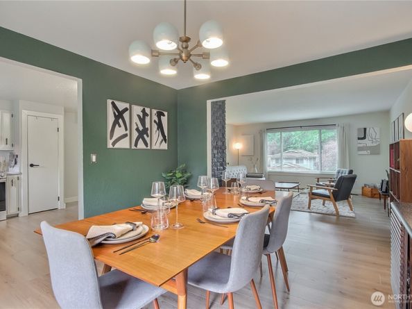 15638 SE 175th Street, Renton WA 98058