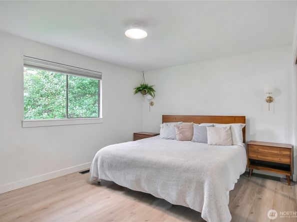 15638 SE 175th Street, Renton WA 98058