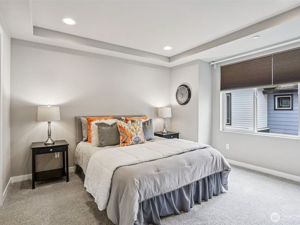610 237th Place SE B, Bothell WA 98021