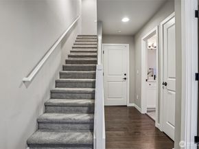 610 237th Place SE B, Bothell WA 98021