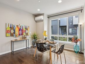 610 237th Place SE B, Bothell WA 98021