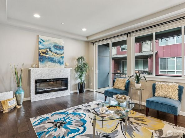 610 237th Place SE B, Bothell WA 98021