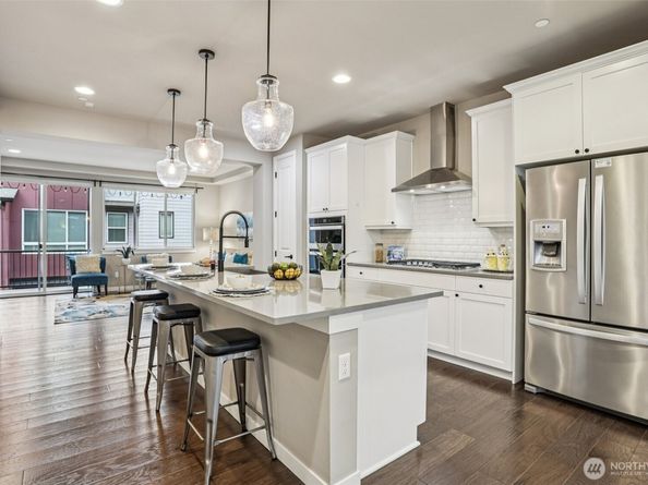 610 237th Place SE B, Bothell WA 98021